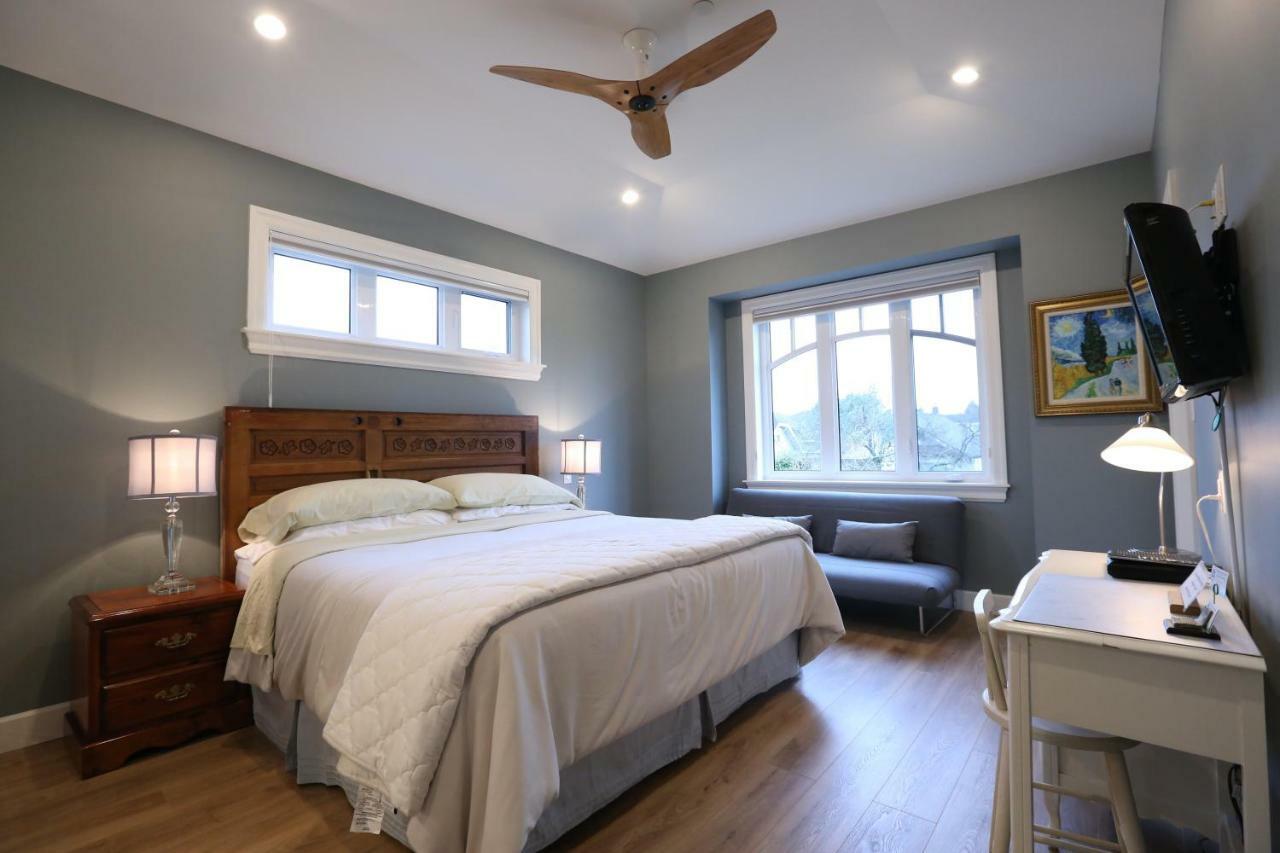 Vancouver Traveller B&B Bagian luar foto